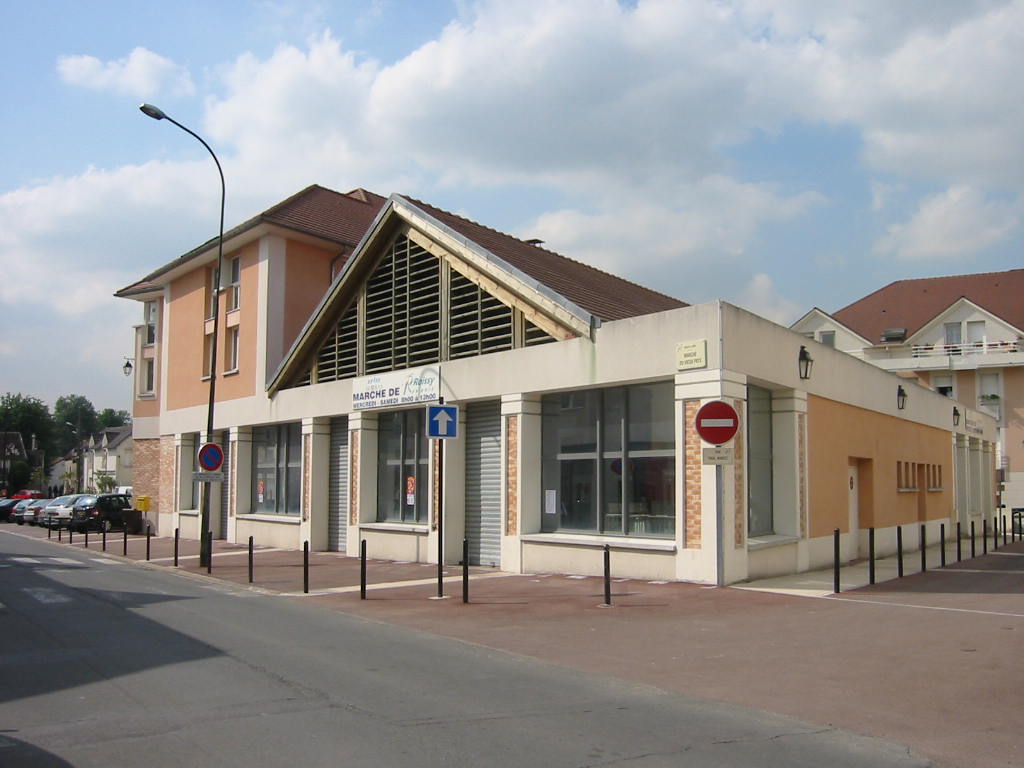 2 place Charles Pathé